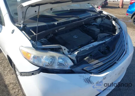 2011 Toyota Sienna Xle V6 из США, поврежденный, VIN 5TDYK3DC2BS050739